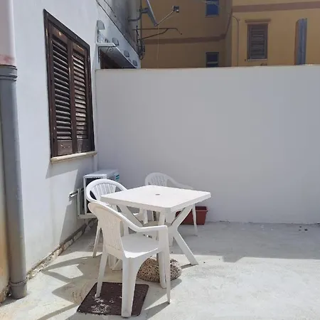 Duchessa 아파트 카스텔라마레델골포